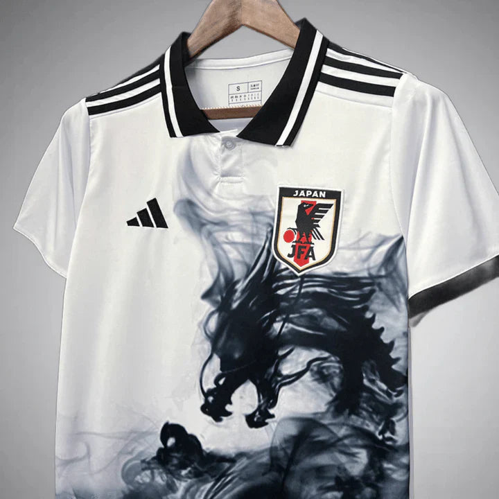 Japan "Ink Washed Dragon" Premium
Kit