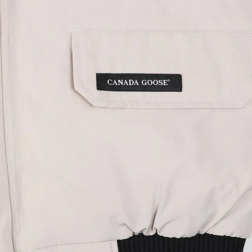 "Goose-White" Puffer