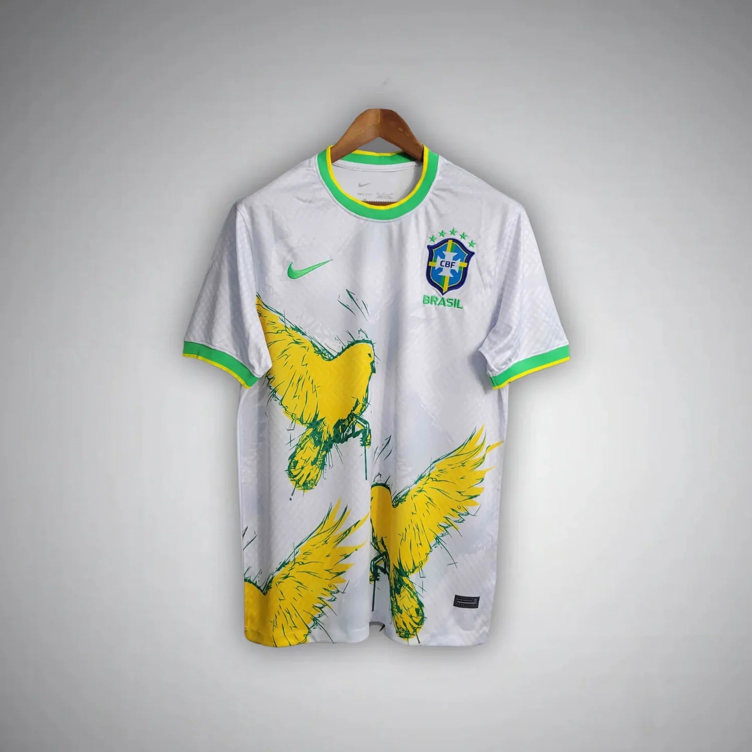 Brazil "Canarinho
Flight" Premium Kit