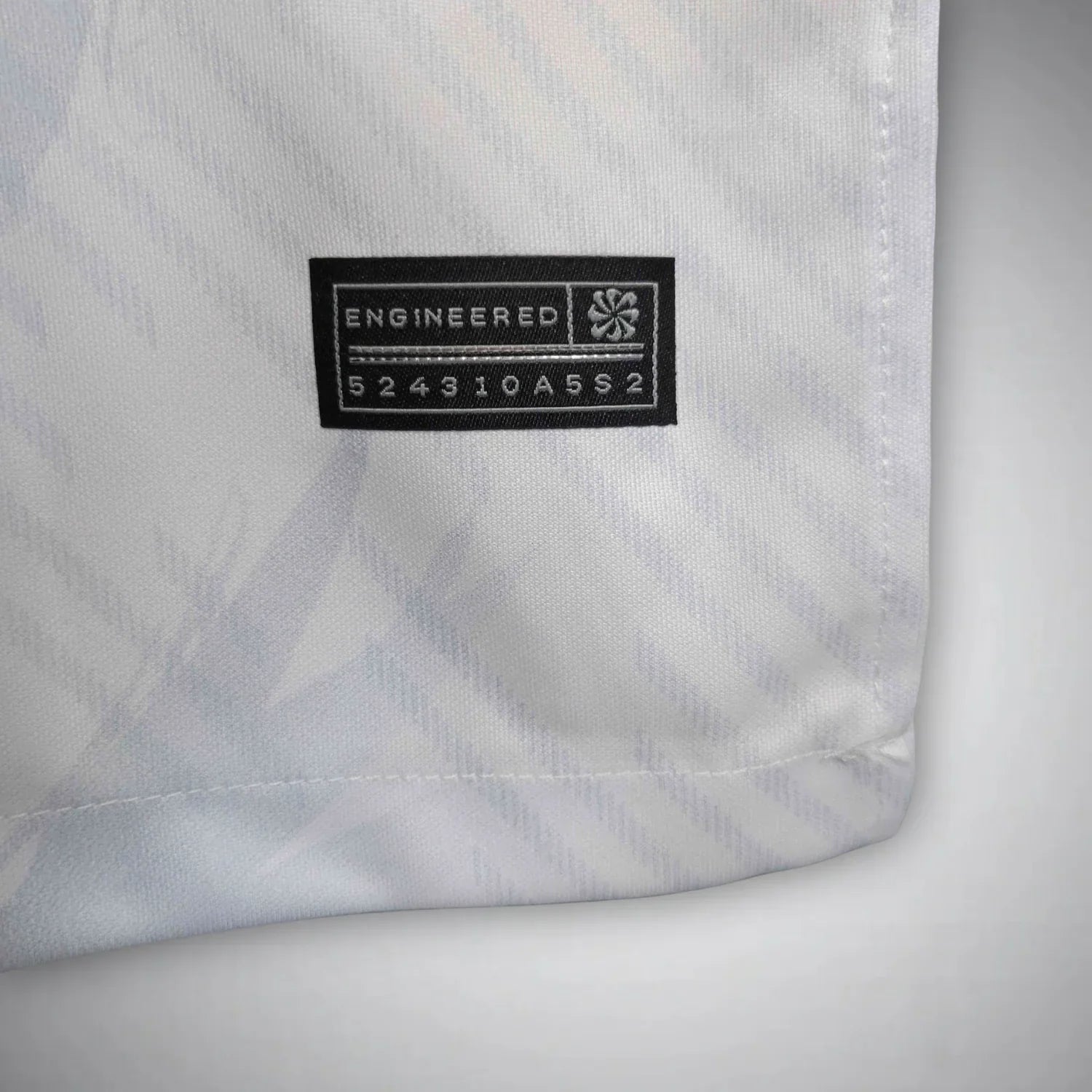 Brazil "Canarinho
Flight" Premium Kit