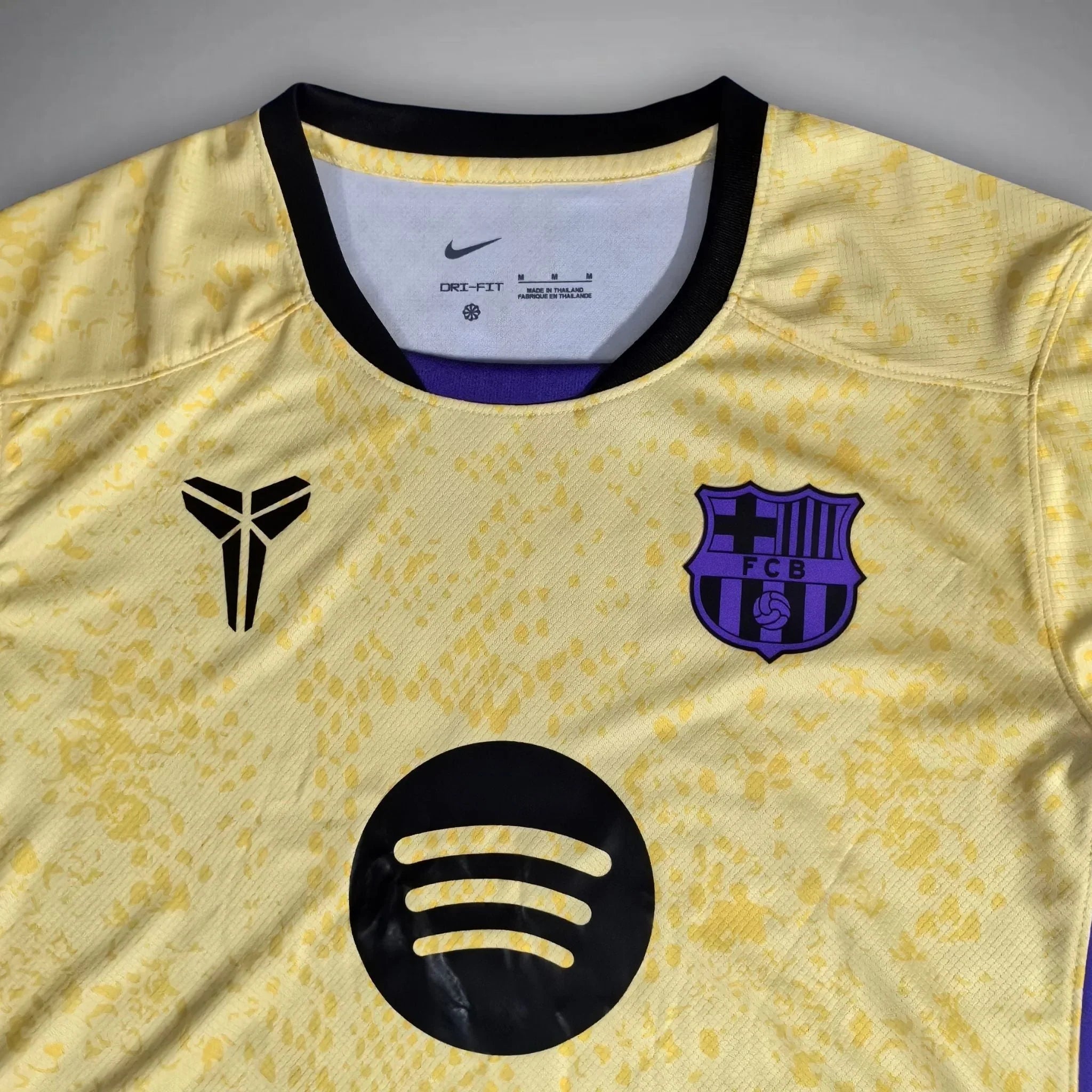 25/26 FC Barcelona Away Kit